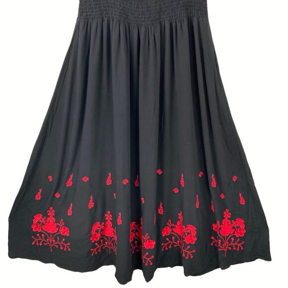 Pyramid Collection Floral Embroidered Maxi Dress Size S Black Red Peasant Artist - Picture 2 of 9